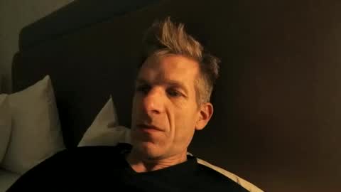 Andres online show from November 16, 2025, 5:57 am