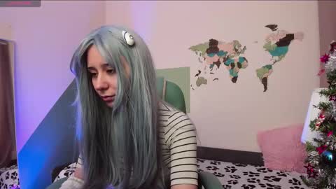 Snapshot of meomeee chatting on December 14, 2025, 4:45 pm Meo online show from December 14, 2025, 4:45 pm