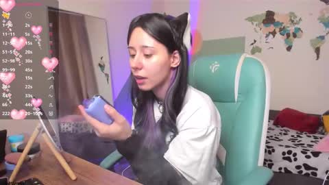 Snapshot of meomeee chatting on December 19, 2025, 4:36 pm Meo online show from December 19, 2025, 4:36 pm