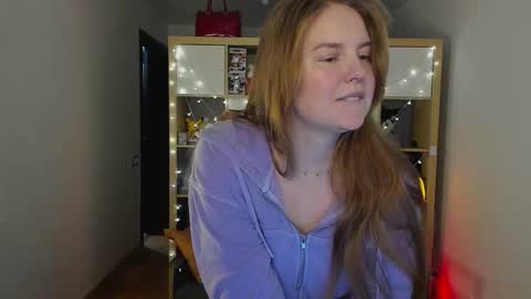 Flora  Next stream November 17th at 6  GMT online show from February 4, 2026, 8:09 am