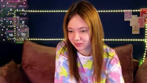 Snapshot of meow_mellie chatting on October 20, 2025, 2:12 am meow_mellie online show from October 20, 2025, 2:12 am