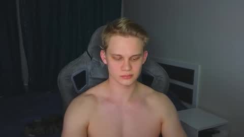 Mickey online show from March 1, 2026, 8:33 pm