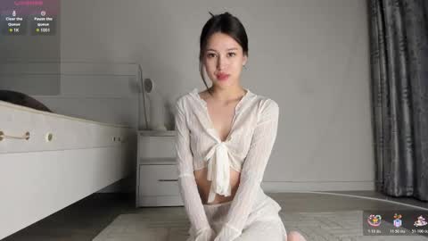 Mikasa online show from November 8, 2025, 7:01 pm