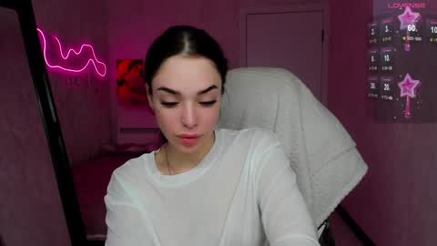 Snapshot of meow_moore chatting on January 11, 2025, 1:43 pm Megan online show from January 11, 2025, 1:43 pm