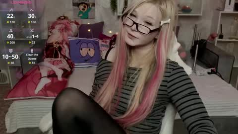 MeowkaKitty online show from May 2, 2026, 1:43 am