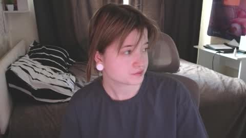 Snapshot of meowki4 chatting on March 10, 2026, 8:41 am meowme online show from March 10, 2026, 8:41 am