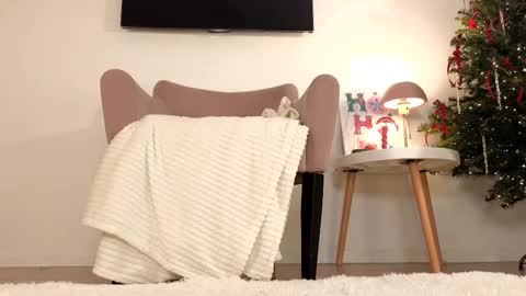 Lina online show from January 13, 2026, 5:46 am