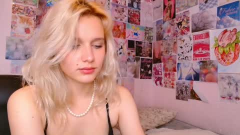 Snapshot of meowthlilu chatting on March 11, 2025, 8:41 am Lilu online show from March 11, 2025, 8:41 am