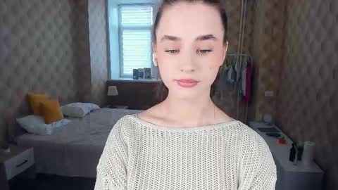 Snapshot of meoww_meows chatting on October 18, 2025, 9:10 am Julie online show from October 18, 2025, 9:10 am