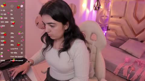    online show from December 10, 2024, 10:26 pm