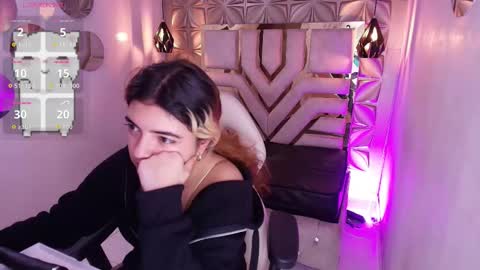    online show from September 14, 2025, 6:18 pm