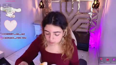    online show from December 4, 2025, 8:06 pm