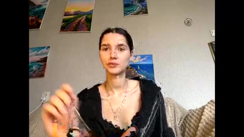 LEVA online show from March 25, 2026, 2:12 pm