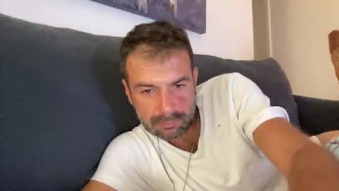 Snapshot of mercedes190d chatting on May 1, 2026, 1:54 am Mercedes190d online show from May 1, 2026, 1:54 am