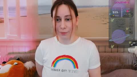 Cutie online show from April 14, 2026, 2:28 am