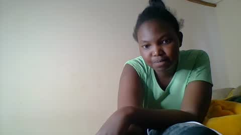 Snapshot of mercymuenisomba756 chatting on September 23, 2025, 8:17 am mercymuenisomba756 online show from September 23, 2025, 8:17 am