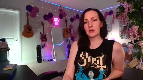 Snapshot of meredithbae chatting on March 19, 2026, 1:09 am Meredith Bae online show from March 19, 2026, 1:09 am