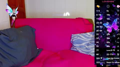 Mereleona online show from October 3, 2025, 1:35 am