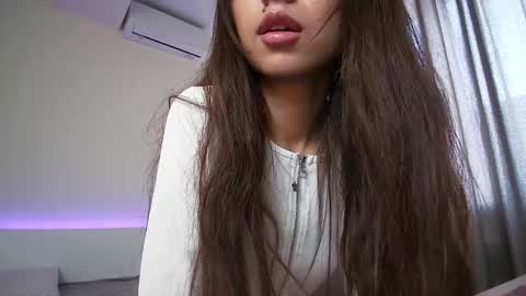 meriannabell online show from October 14, 2025, 8:59 am