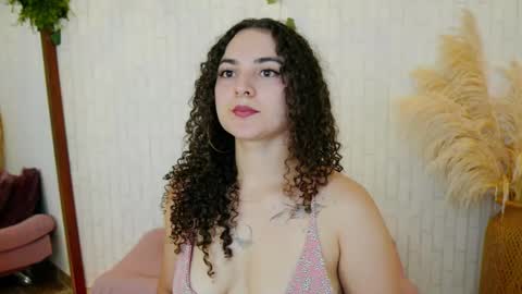 Snapshot of merida_bell18 chatting on September 13, 2025, 11:26 pm Merida Bell online show from September 13, 2025, 11:26 pm