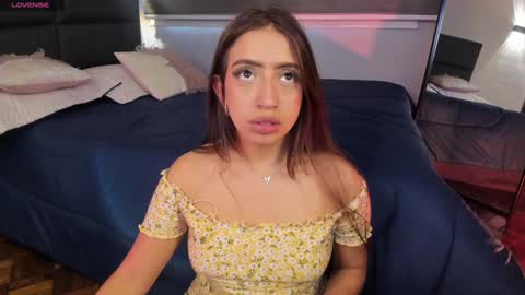 Snapshot of merida_taylor_ chatting on December 27, 2024, 6:31 pm Merida online show from December 27, 2024, 6:31 pm