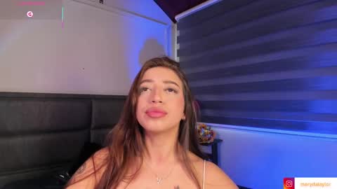Snapshot of merida_taylor_ chatting on March 10, 2025, 4:03 pm Merida online show from March 10, 2025, 4:03 pm