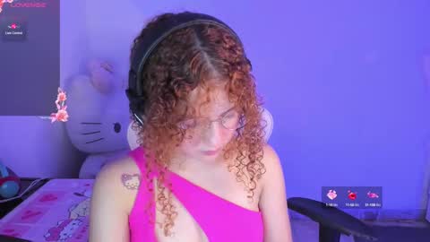 laura 3 i am independent model online show from February 20, 2025, 7:12 am