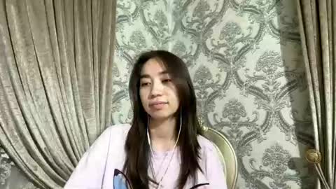 merlenebixel online show from July 21, 2026, 4:20 pm