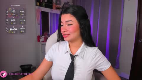 Snapshot of merlia_model chatting on November 10, 2025, 12:42 am instagram fernandatoloza01 online show from November 10, 2025, 12:42 am