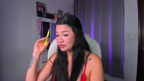 Snapshot of merlia_model chatting on December 5, 2025, 1:36 am instagram fernandatoloza01 online show from December 5, 2025, 1:36 am