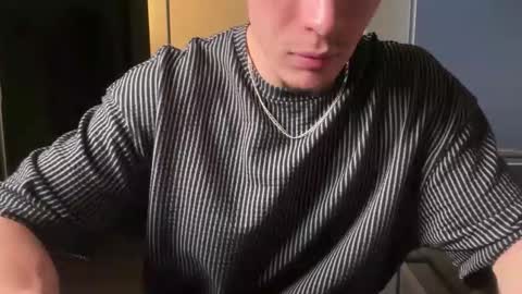 merlin07299 online show from October 2, 2025, 11:34 pm