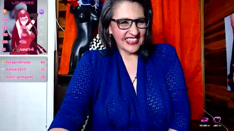 Snapshot of merlyna_goldens chatting on January 19, 2025, 9:01 am My next birthday is December 11th. online show from January 19, 2025, 9:01 am