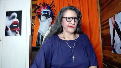 Snapshot of merlyna_goldens chatting on February 1, 2025, 6:21 am My next birthday is December 11th. online show from February 1, 2025, 6:21 am