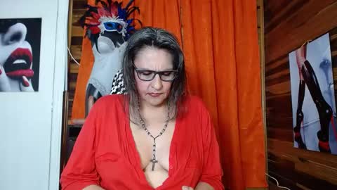 Snapshot of merlyna_goldens chatting on February 15, 2025, 9:27 am My next birthday is December 11th. online show from February 15, 2025, 9:27 am