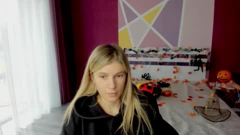 Snapshot of merrycristi chatting on October 20, 2025, 10:05 am merrycristi online show from October 20, 2025, 10:05 am