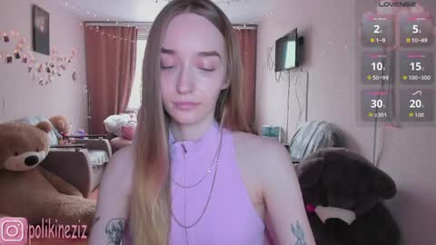 Snapshot of merryl_clark chatting on April 25, 2026, 1:41 pm Sara online show from April 25, 2026, 1:41 pm