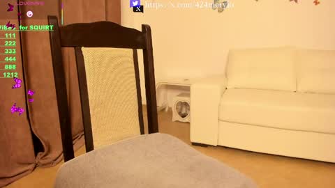 Snapshot of mery_lo chatting on June 7, 2026, 7:17 pm Mery lo online show from June 7, 2026, 7:17 pm