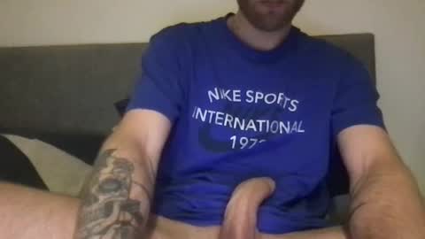 messageme11 online show from January 25, 2025, 3:09 am