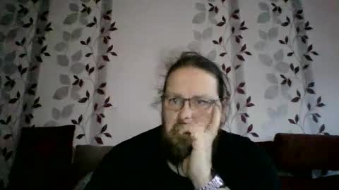 Snapshot of metallbuddy chatting on January 16, 2025, 7:28 am ask me online show from January 16, 2025, 7:28 am