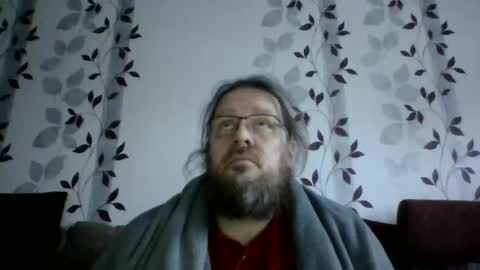 Snapshot of metallbuddy chatting on February 14, 2025, 7:07 am ask me online show from February 14, 2025, 7:07 am
