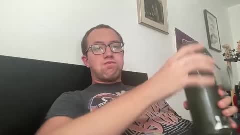 metallica92786 online show from September 26, 2025, 6:23 pm