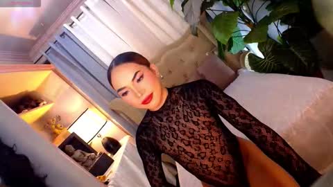 Snapshot of metawinathan chatting on November 11, 2025, 10:48 am myka online show from November 11, 2025, 10:48 am