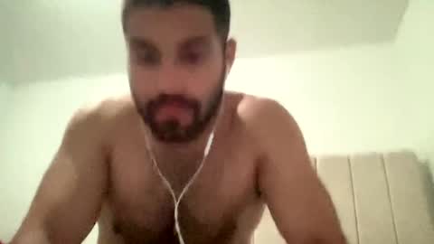 Snapshot of meteoronfire chatting on October 27, 2025, 1:09 am Meteoro online show from October 27, 2025, 1:09 am