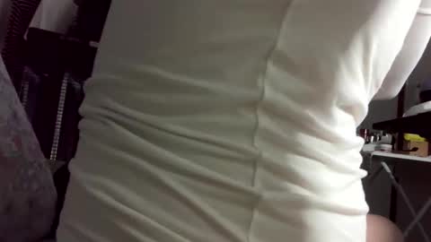 Just chilling online show from February 19, 2025, 12:55 pm