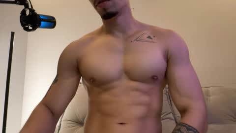 mettew22cm online show from December 21, 2025, 6:09 am