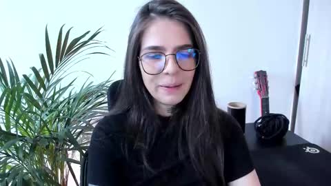 Meurif online show from October 18, 2025, 3:02 pm