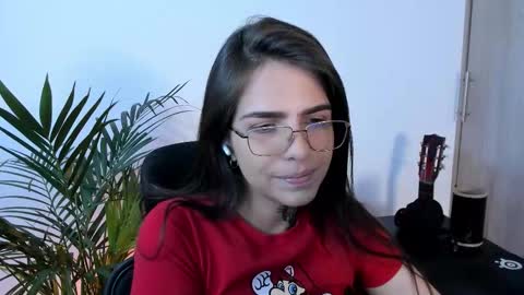 Meurif online show from December 14, 2025, 5:18 pm