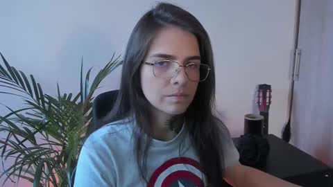 Meurif online show from February 21, 2026, 10:33 pm