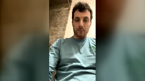 mewoods22 online show from April 12, 2026, 4:39 am