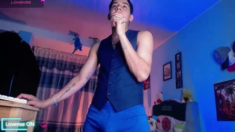Snapshot of mexican_cum chatting on October 23, 2025, 2:55 am Jhon online show from October 23, 2025, 2:55 am